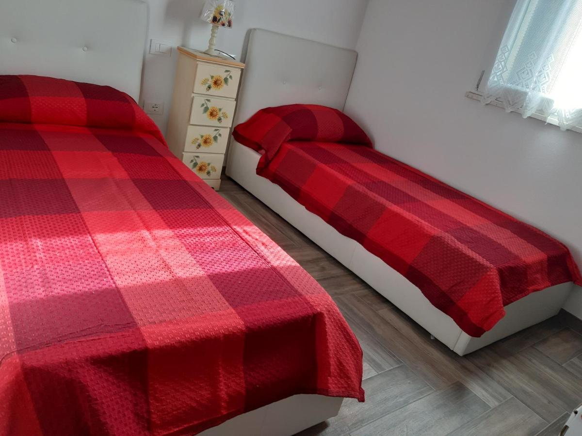 Villa Erilia San Giovanni Suergiu Bagian luar foto