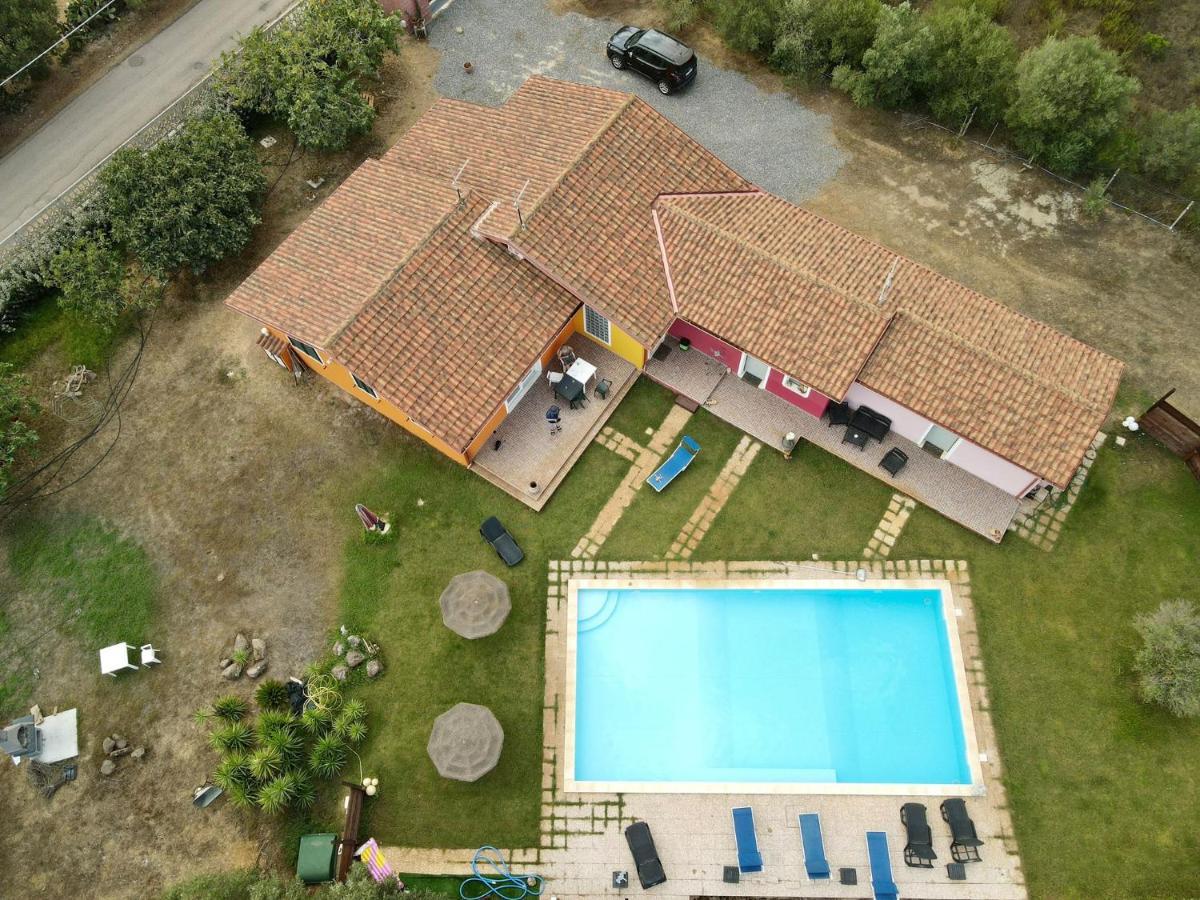 Villa Erilia San Giovanni Suergiu Bagian luar foto